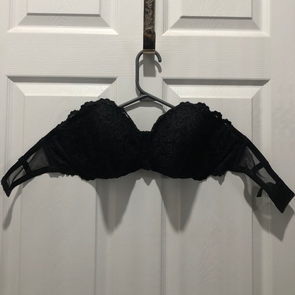 Different types of bras. $14 each. - Picture 3 of 13